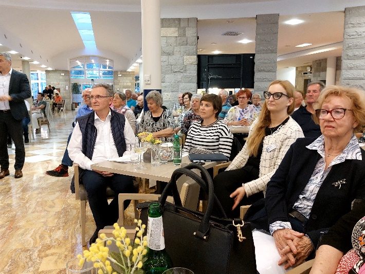 Strokovna žirija 13 revije »S pesmijo v pomlad«